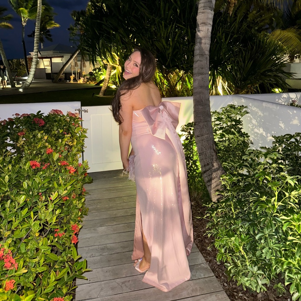 Club L London Pink Bow Train Gown